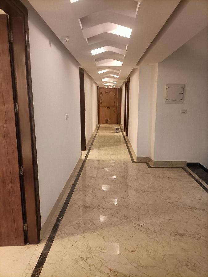 Family Hotel Tark Near Igi Airport Delhi New Delhi Exteriör bild
